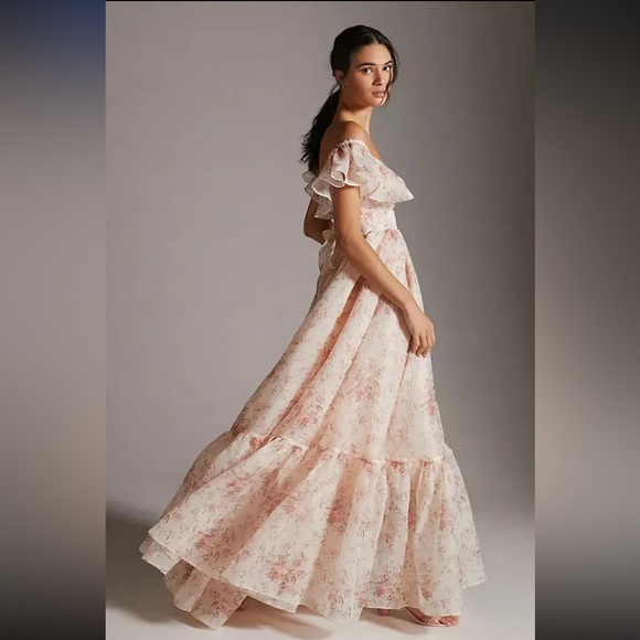 Selkie Dresses & Skirts - ✨NWT Sz M Selkie Romance Novel off-the-shoulder floral maxi dress ✨